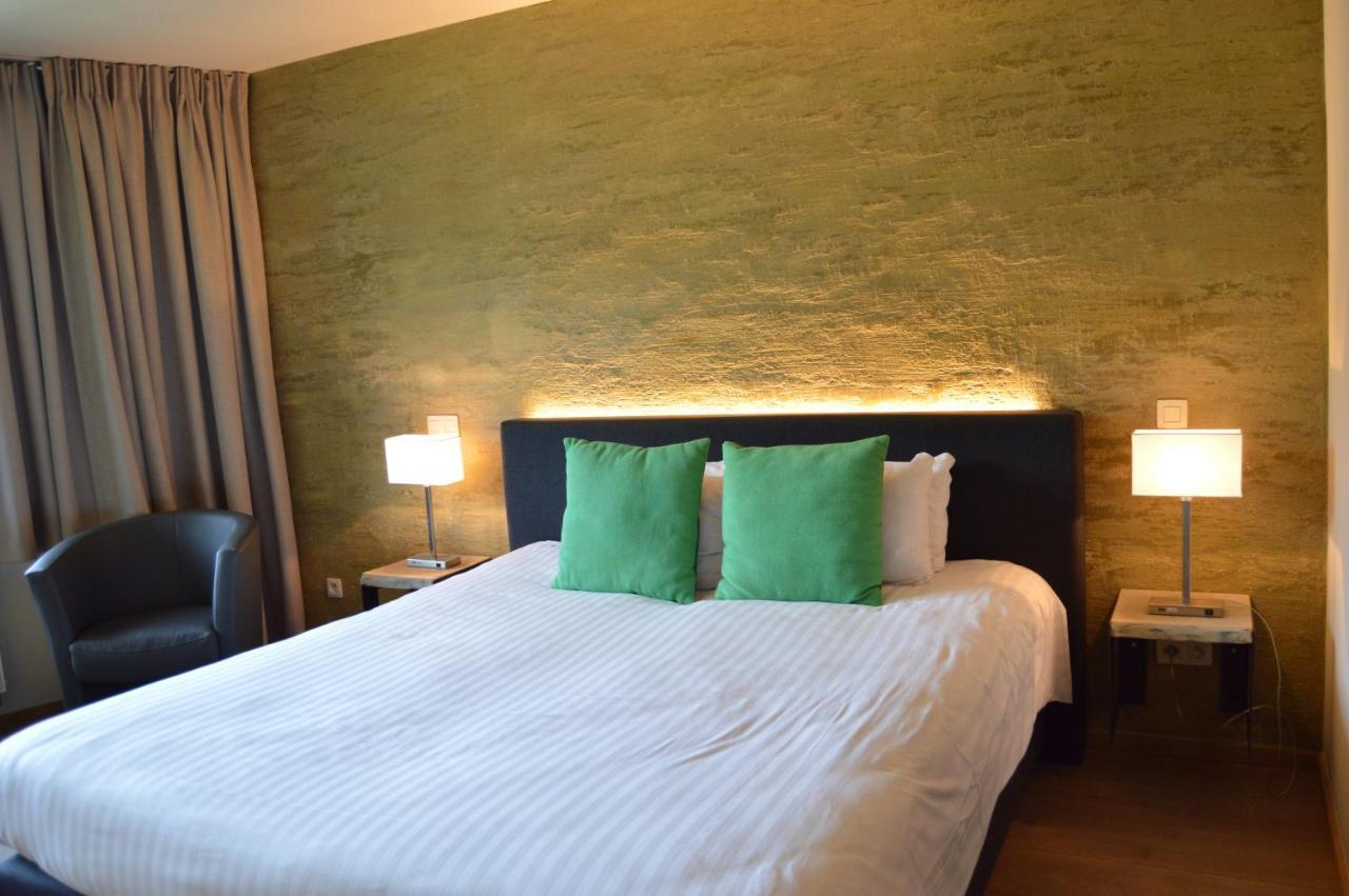 Hotel Wellness Eau De Roche Durbuy Exterior photo