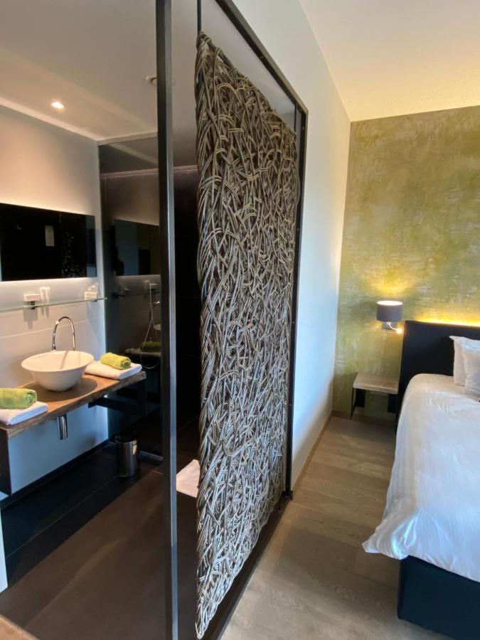 Hotel Wellness Eau De Roche Durbuy Exterior photo
